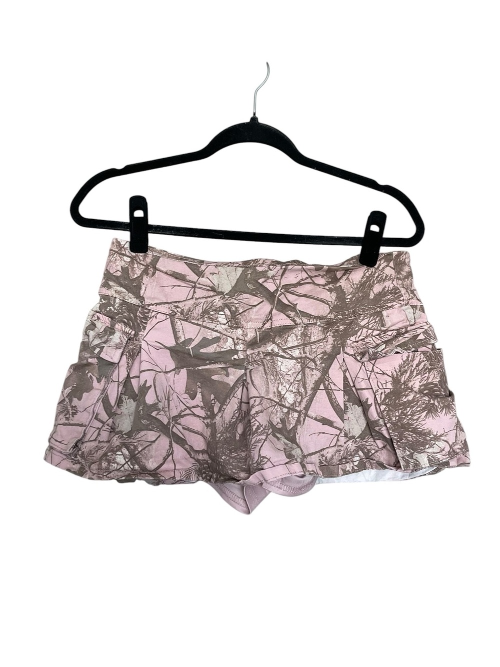 *** LISTING IS SOLD *** Y2K refuge Pink and Brown Camo Skort